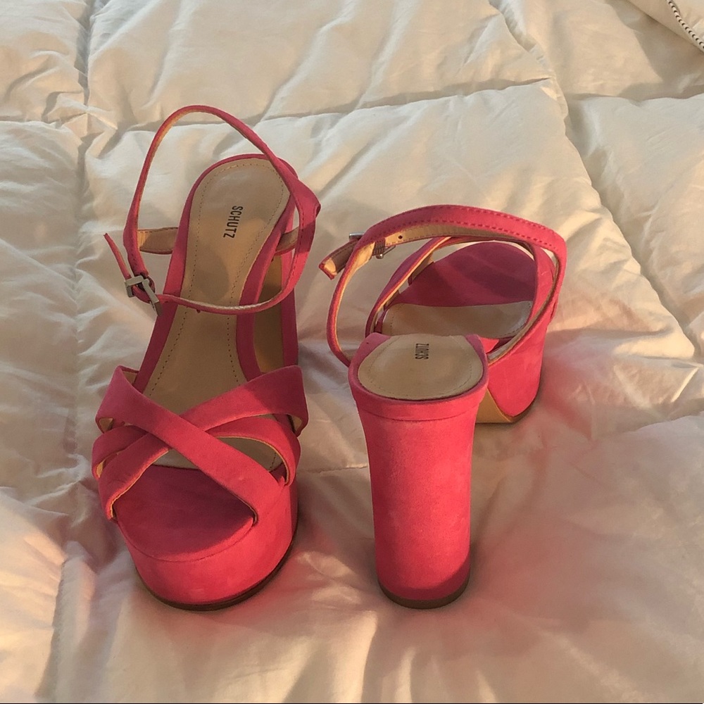 Pink Schutz